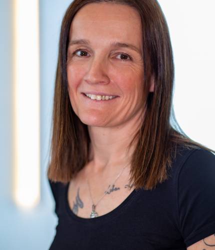 Sabine, Leiterin des Beauty-Teams