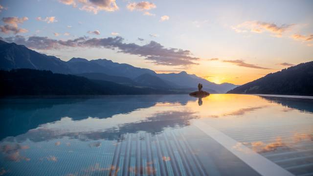 Infinity pool in Schladming