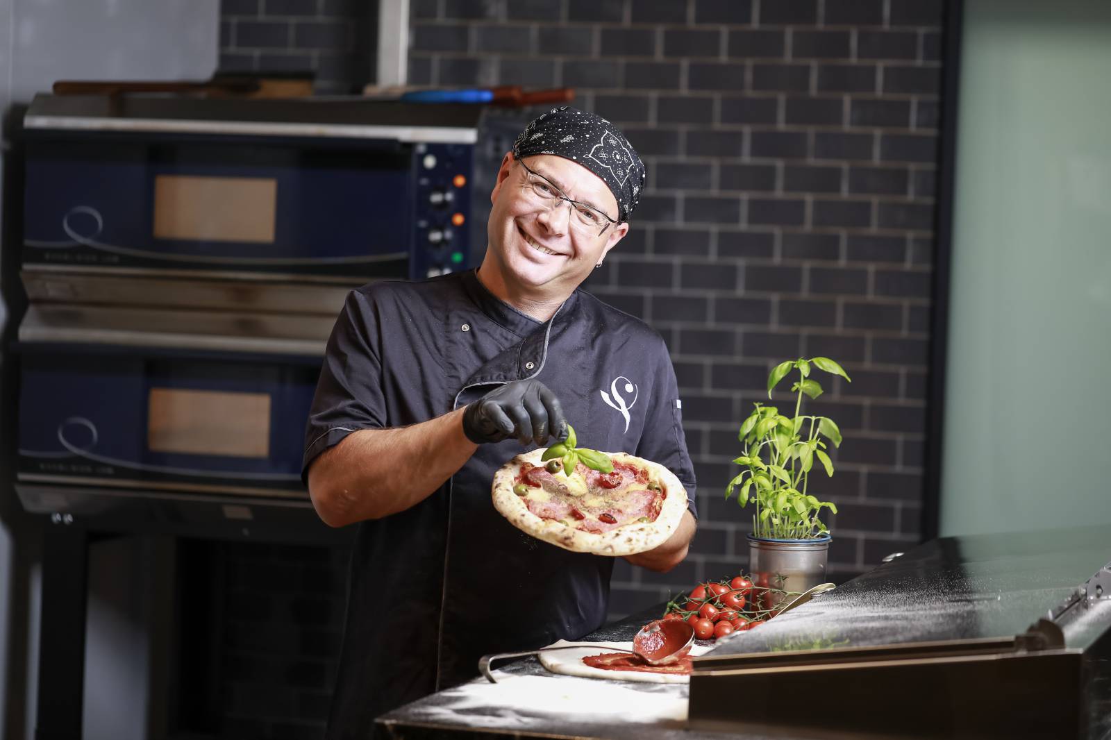 Schütterhof Pizza Symbolfoto