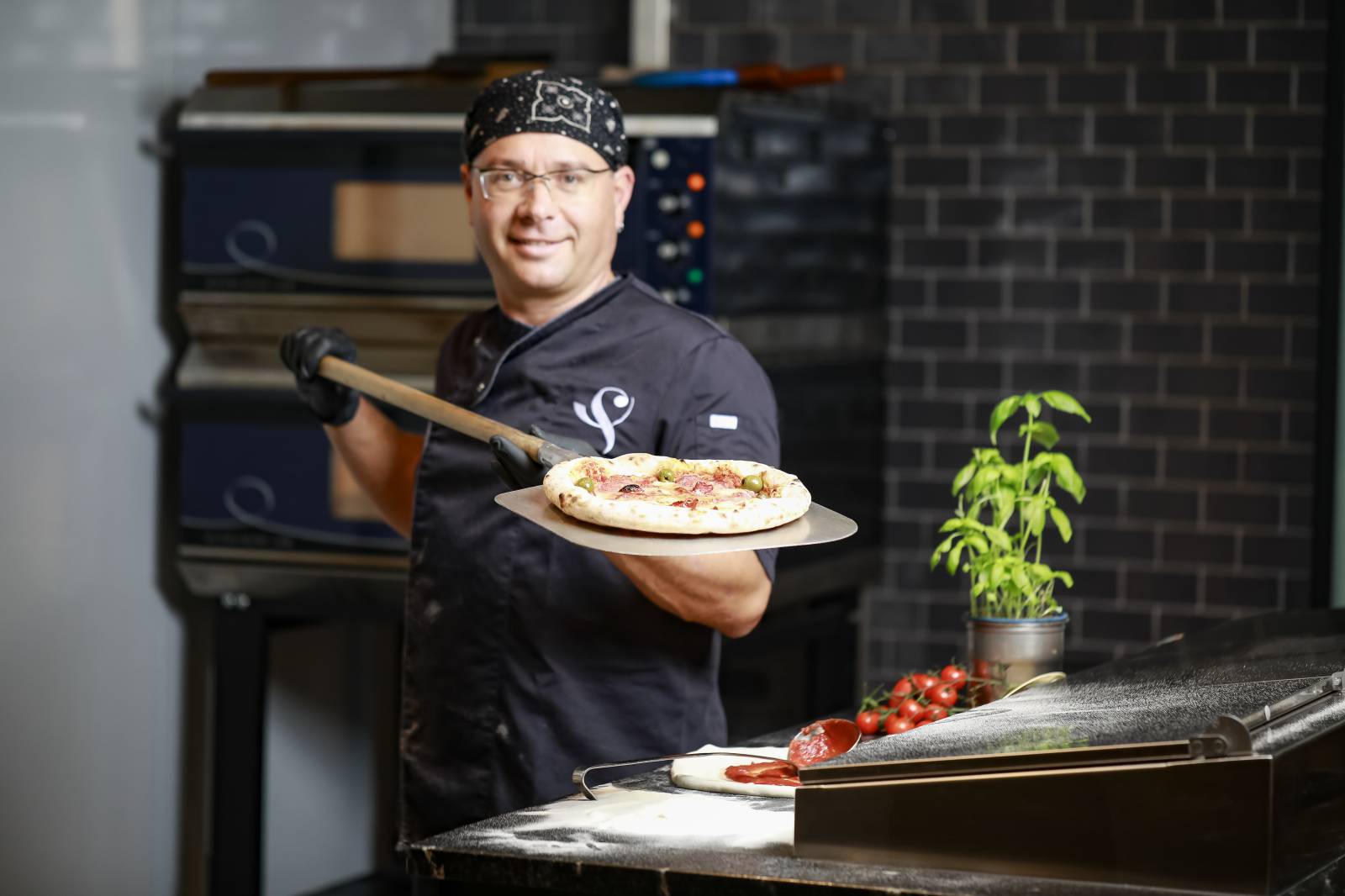 Schütterhof Pizza Symbolfoto